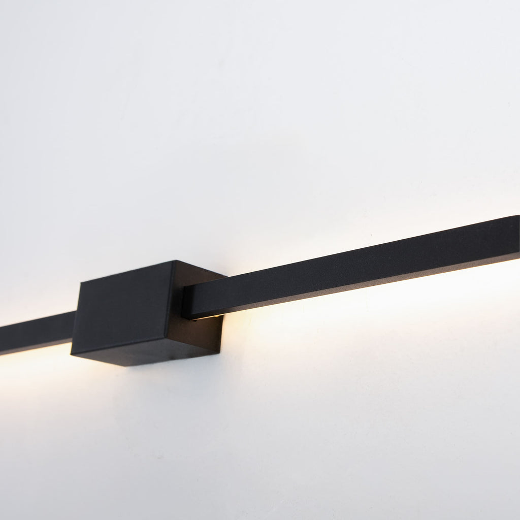 30-30 Wall Lamp-Black