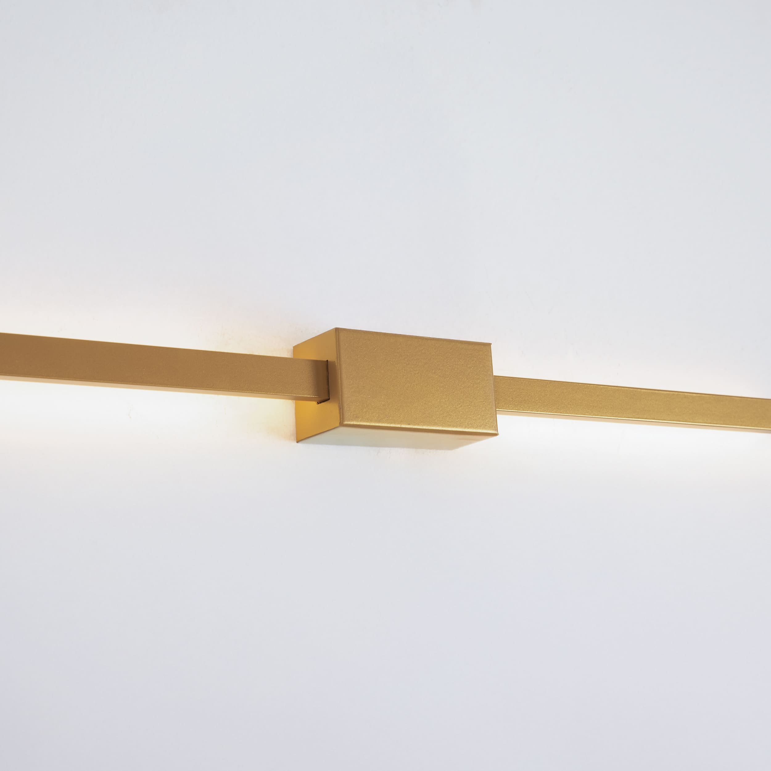 30-30 Wall Lamp-Gold